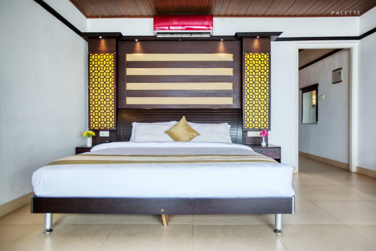 Hotel Grand Ayur Island Perumbalam Exterior foto